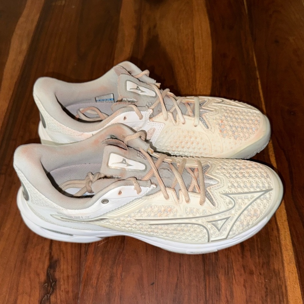 Mizuno Wave Exceed Tour 6 Women's Tennis Sneaker Shoe Size 9 Pickleball Padel